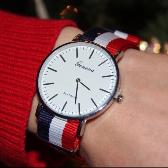 Geneva Casual Wrist Watch - Picture 2 of 2